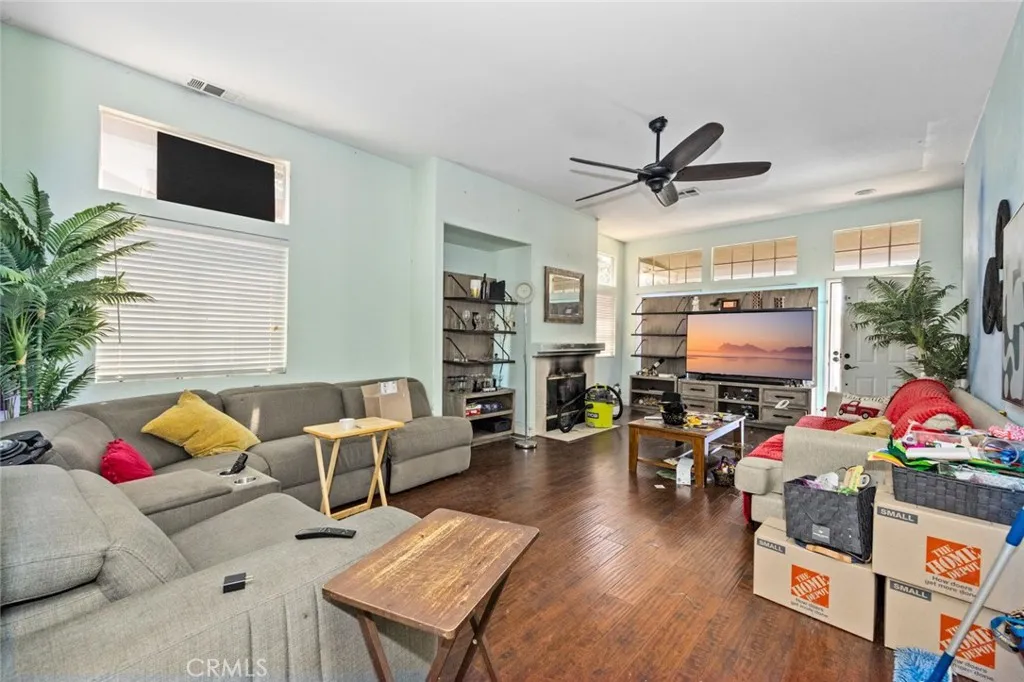 410 Windfields Way, Beaumont, California 92223 home-pic-3